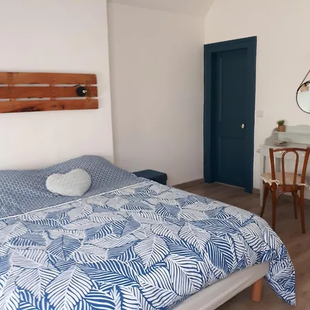 Entre Et Port De 费康