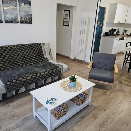 Entre Et Port De 费康